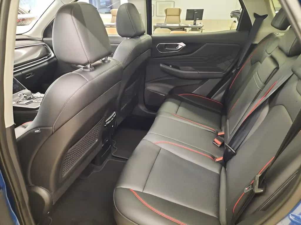 BAIC Beijing X75 null-photo-12