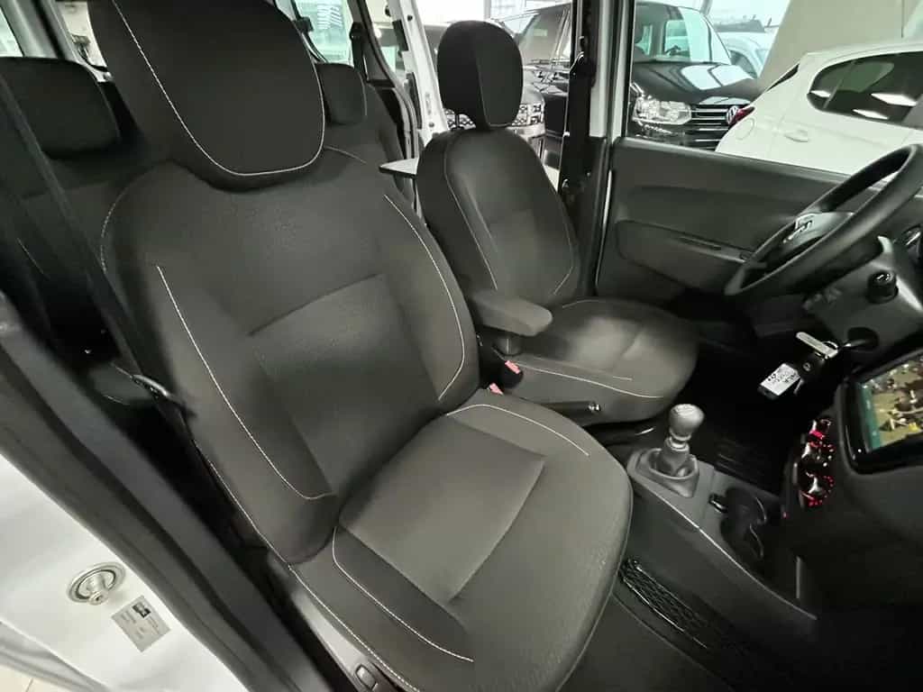 Dacia Dokker Comfort Behindertengerecht Navi/Kamera/5- 04/2020-photo-18