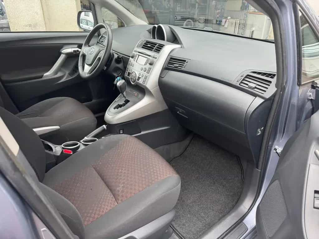 Toyota Verso Edition Autom./Klimaaut./PDC 11/2011-photo-11