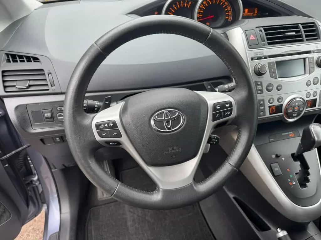 Toyota Verso Edition Autom./Klimaaut./PDC 11/2011-photo-13