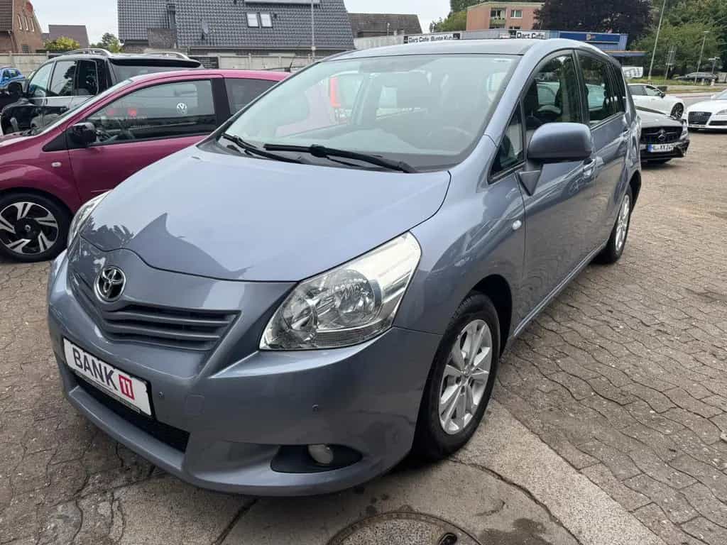 Toyota Verso Edition Autom./Klimaaut./PDC 11/2011-photo-2