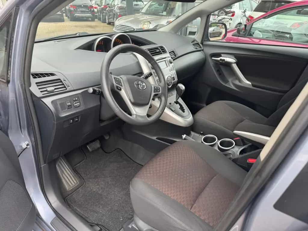 Toyota Verso Edition Autom./Klimaaut./PDC 11/2011-photo-7