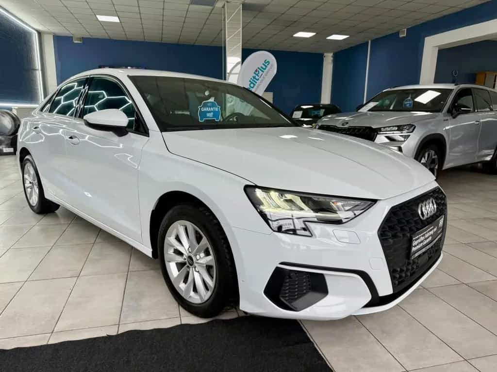Audi A3 Limousine 30 TDI basis 10/2022-photo-2