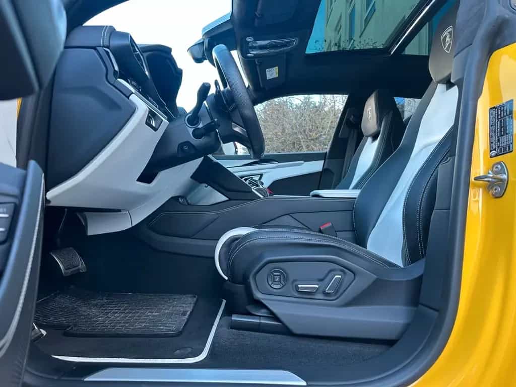 Lamborghini Urus 4.0 V8 ACC,HUD,PANO,KERAMIK,LUFT,23",360... 01/2021-photo-13
