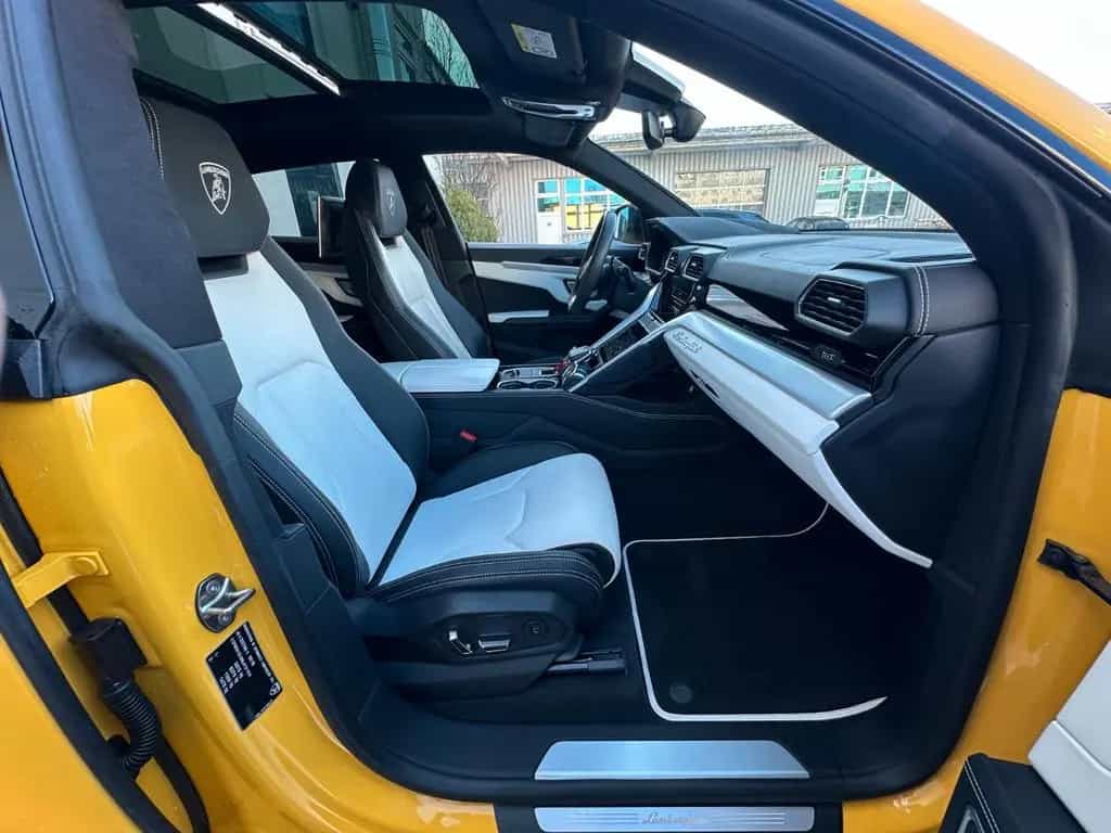 Lamborghini Urus 4.0 V8 ACC,HUD,PANO,KERAMIK,LUFT,23",360... 01/2021-photo-24