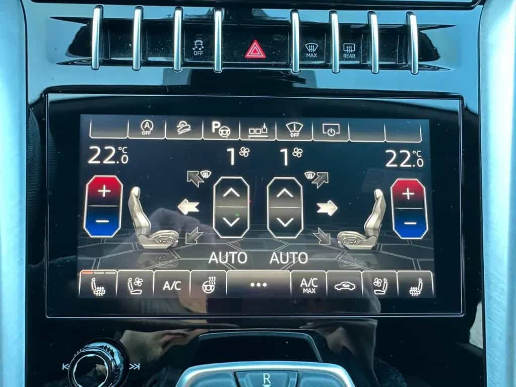 Lamborghini Urus 4.0 V8 ACC,HUD,PANO,KERAMIK,LUFT,23",360... 01/2021-photo-25