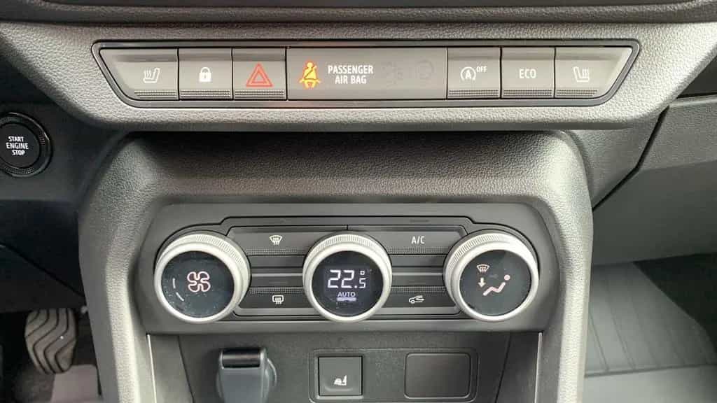 Dacia Sandero STEPWAY EXTREME+ ECO-G 100 PDC+SHZ+NAVI 02/2025-photo-17