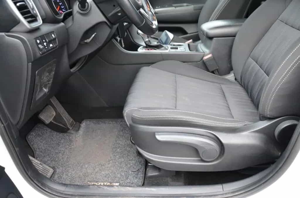 Kia Sportage Sportage 1.6 CRDi*Automatik*NAVI*Kamera*SHZ 07/2019-photo-19