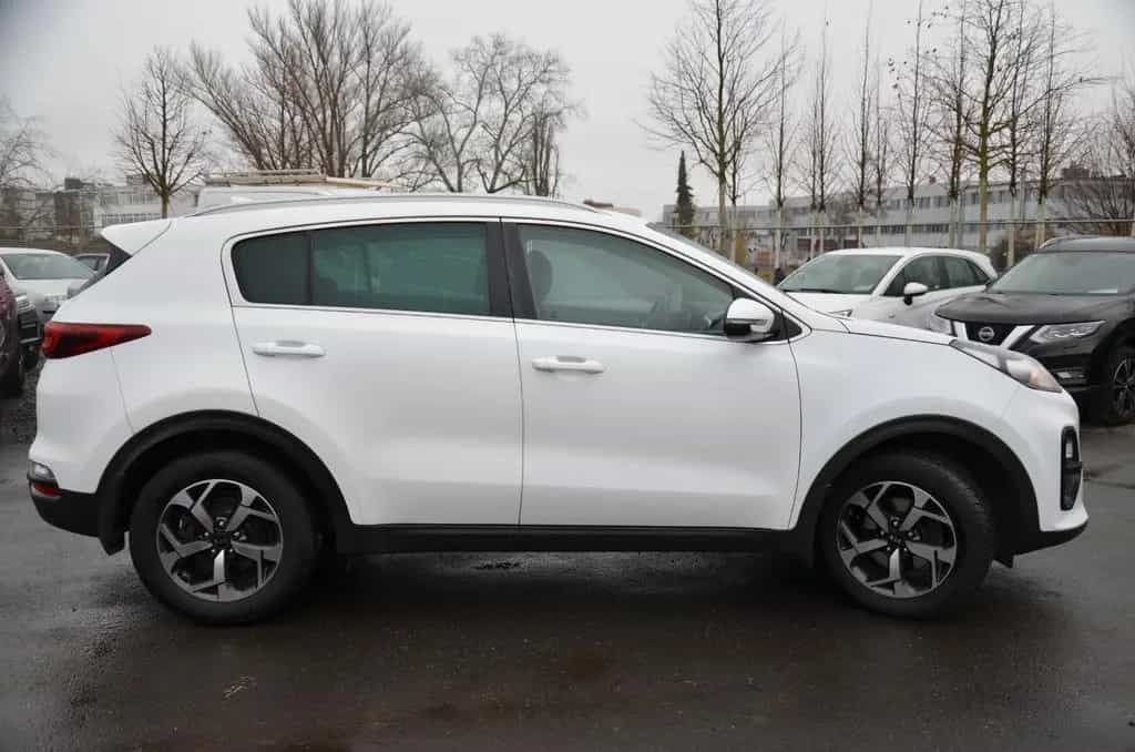 Kia Sportage Sportage 1.6 CRDi*Automatik*NAVI*Kamera*SHZ 07/2019-photo-3