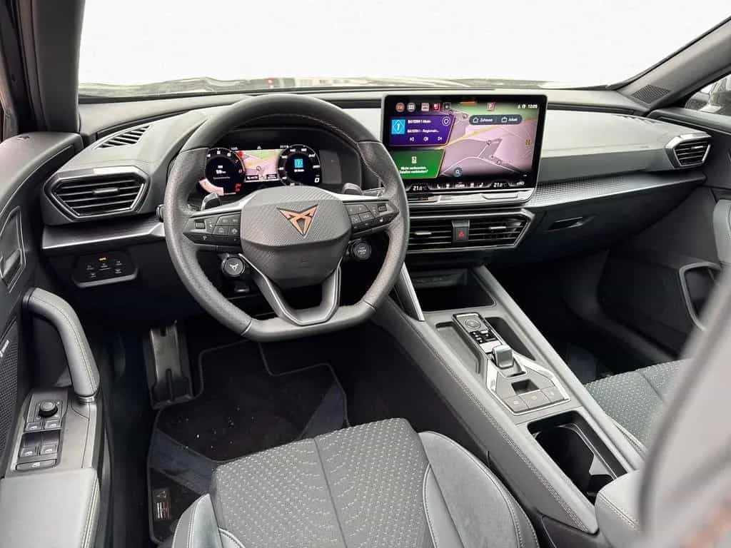 Cupra Formentor VZ EXTREME 2.0 TSI DSG 4DRIVE PANO AKR 01/2026-photo-8