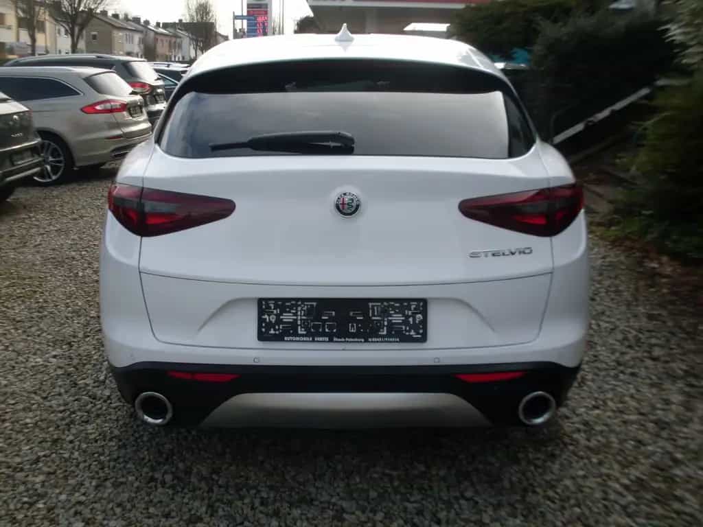 Alfa Romeo Stelvio 2.2 Diesel 16V Super AT8-Q4 01/2021-photo-3