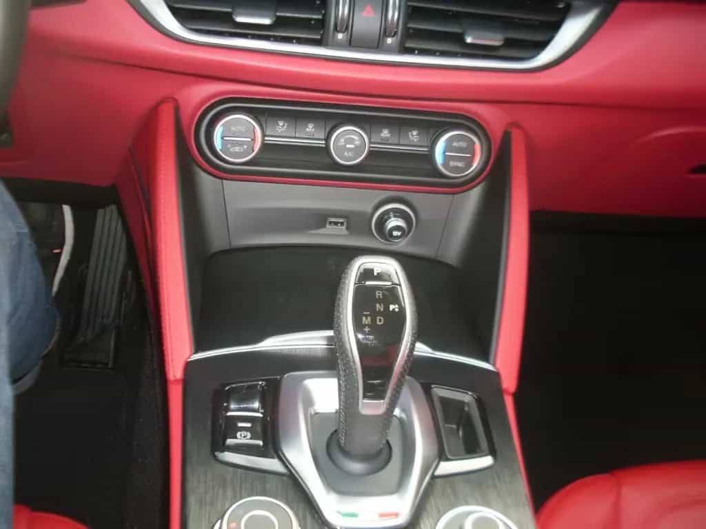 Alfa Romeo Stelvio 2.2 Diesel 16V Super AT8-Q4 01/2021-photo-7
