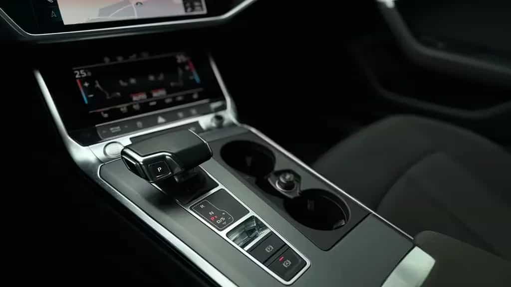 Audi A6 VIRTUAL COCKPIT/360°KAMERA/SHZ/GARANTIE 05/2019-photo-15