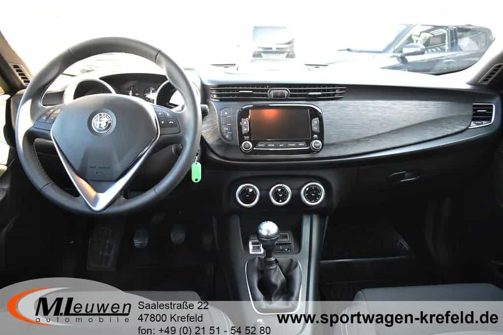 Alfa Romeo Giulietta TB 1,4 *NAVI*ALU*KLIMA* 11/2020-photo-12