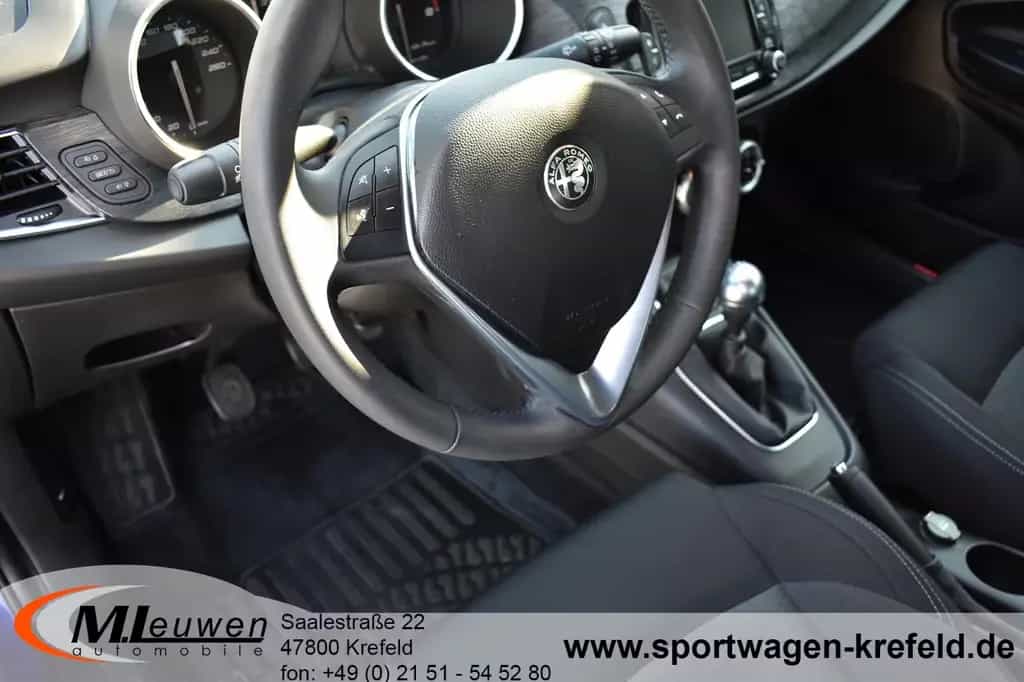 Alfa Romeo Giulietta TB 1,4 *NAVI*ALU*KLIMA* 11/2020-photo-18