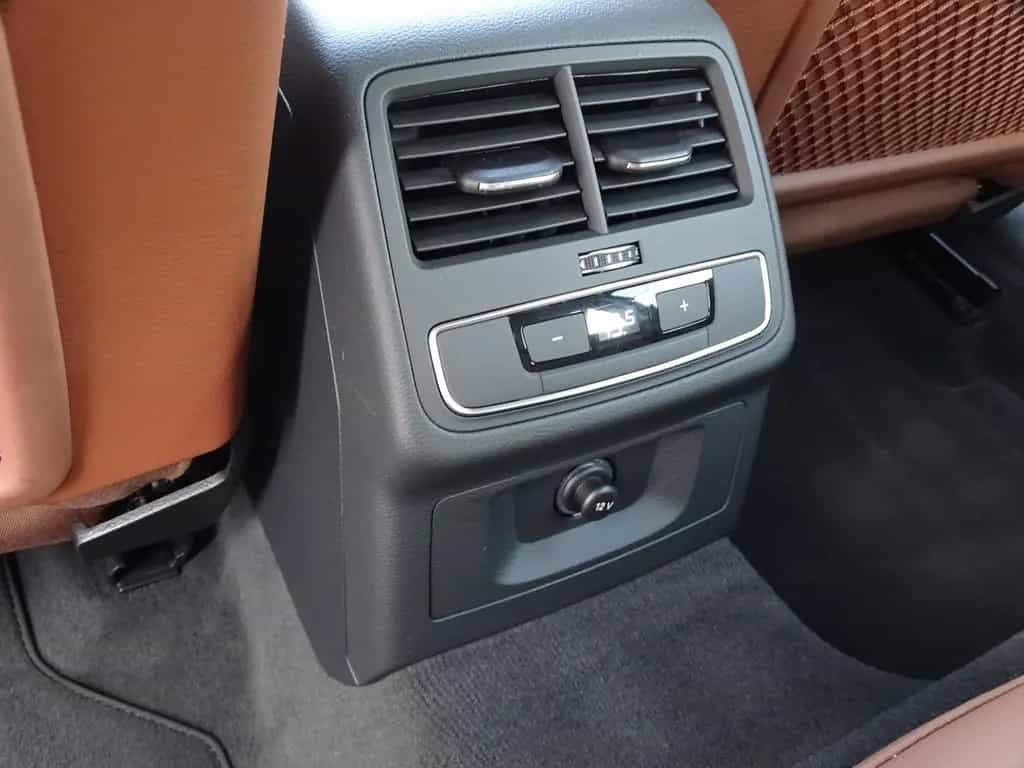 Audi A4 40 TDI quattro*S-LINE*S-TRONIC*NAVI*LEDER*LED 04/2021-photo-25