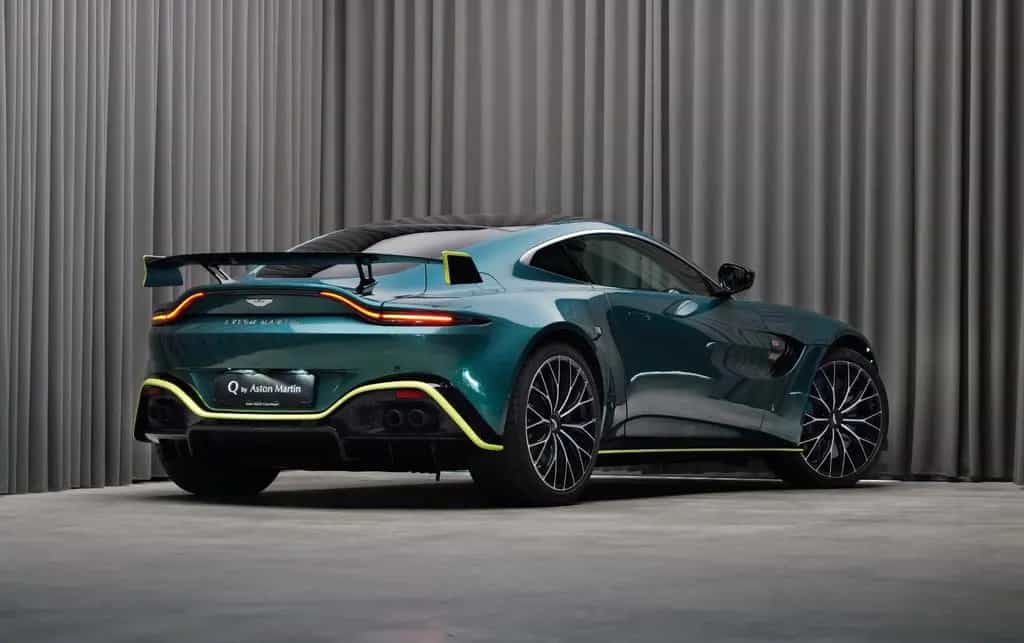 Aston Martin V8 Vantage 4.0 V8 F1 01/2023-photo-1