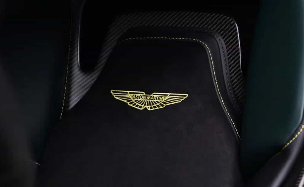 Aston Martin V8 Vantage 4.0 V8 F1 01/2023-photo-17