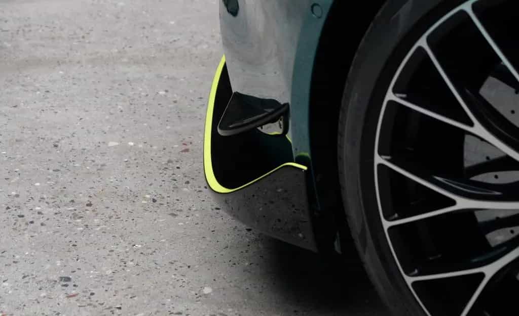 Aston Martin V8 Vantage 4.0 V8 F1 01/2023-photo-19