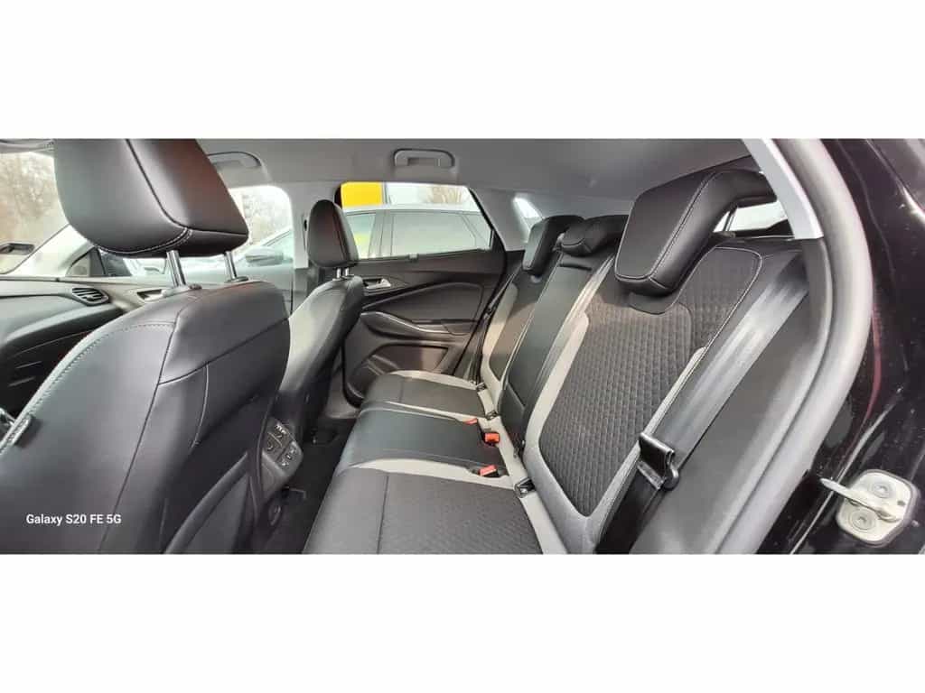 Opel Grandland X 2.0 Dynamic inkl. Allwetterreifen 01/2020-photo-16