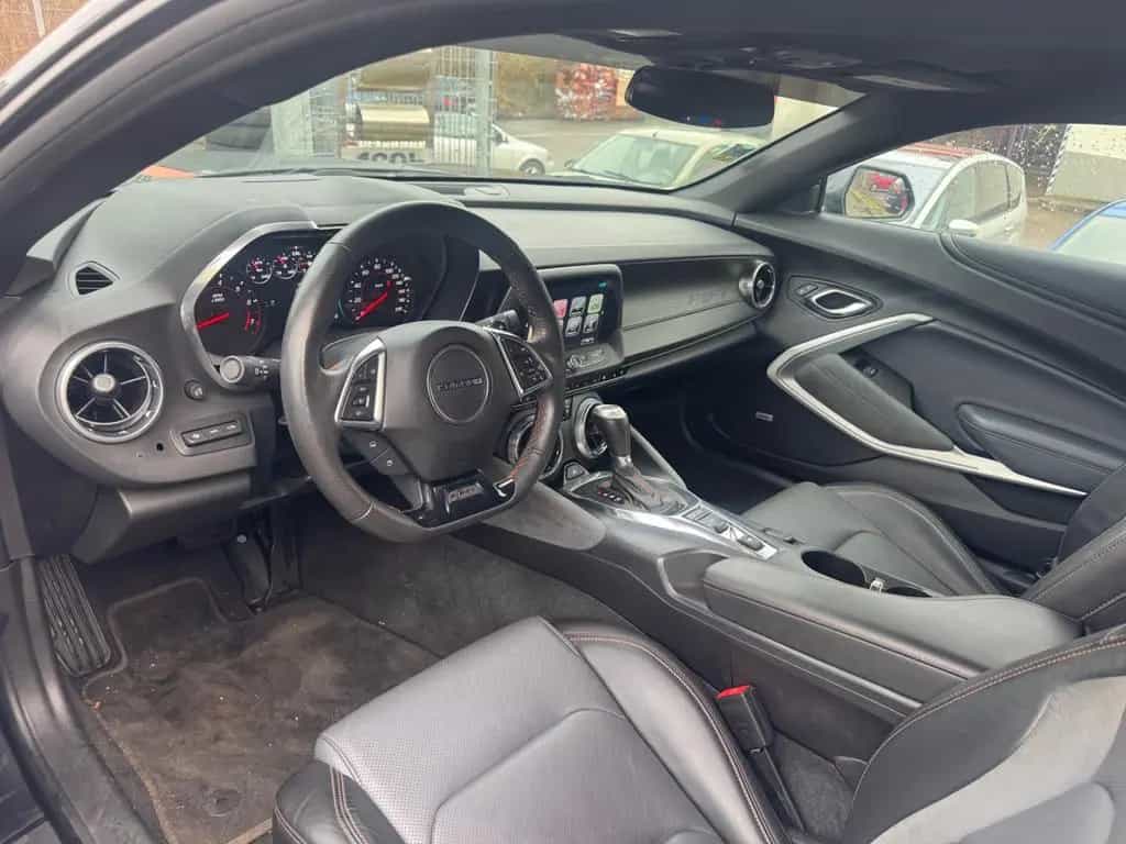Chevrolet Camaro 6.2 V8 AT 50th Anniversary Edition Voll 02/2017-photo-12