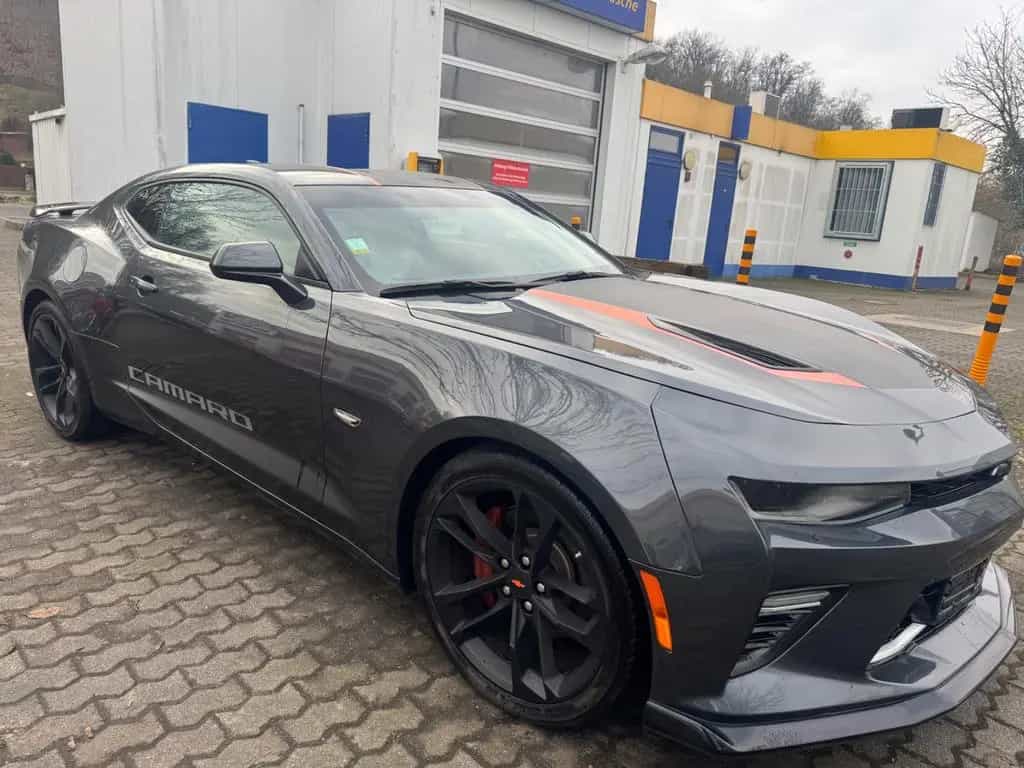 Chevrolet Camaro 6.2 V8 AT 50th Anniversary Edition Voll 02/2017-photo-2