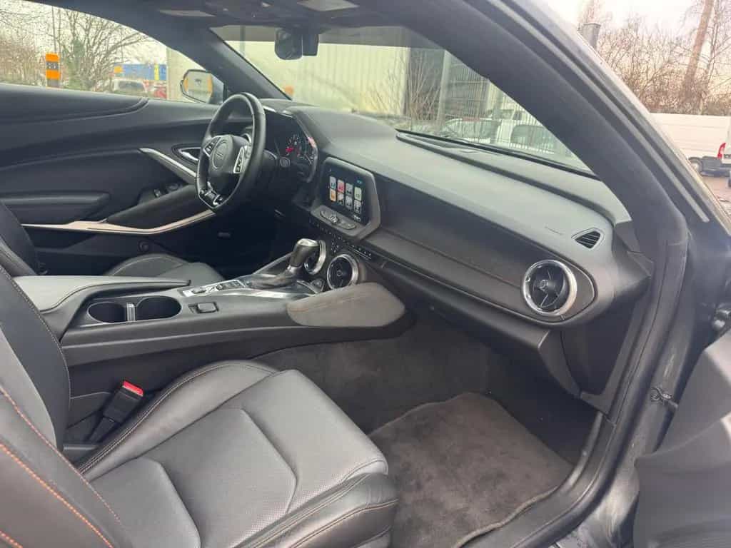 Chevrolet Camaro 6.2 V8 AT 50th Anniversary Edition Voll 02/2017-photo-3