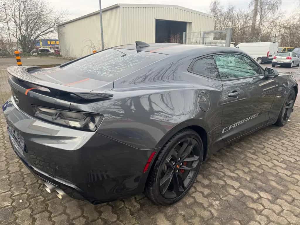 Chevrolet Camaro 6.2 V8 AT 50th Anniversary Edition Voll 02/2017-photo-6