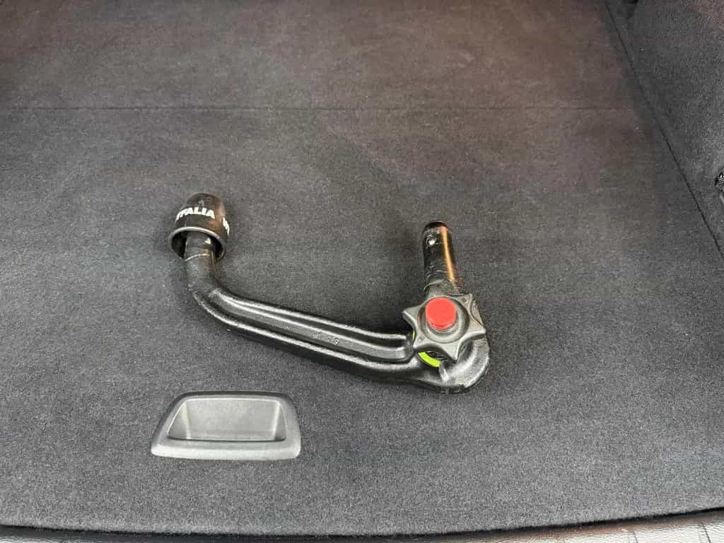 BMW X1 sDrive20i AUTOMATIK*HUD*KAMERA*AHK*KEYLESS 05/2019-photo-10