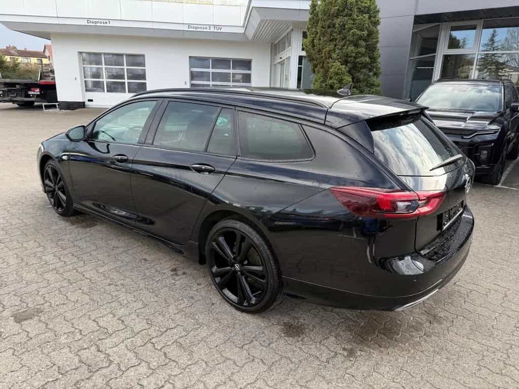 Opel Insignia B Sports Tourer Ultimate mit AHK 02/2022-photo-22