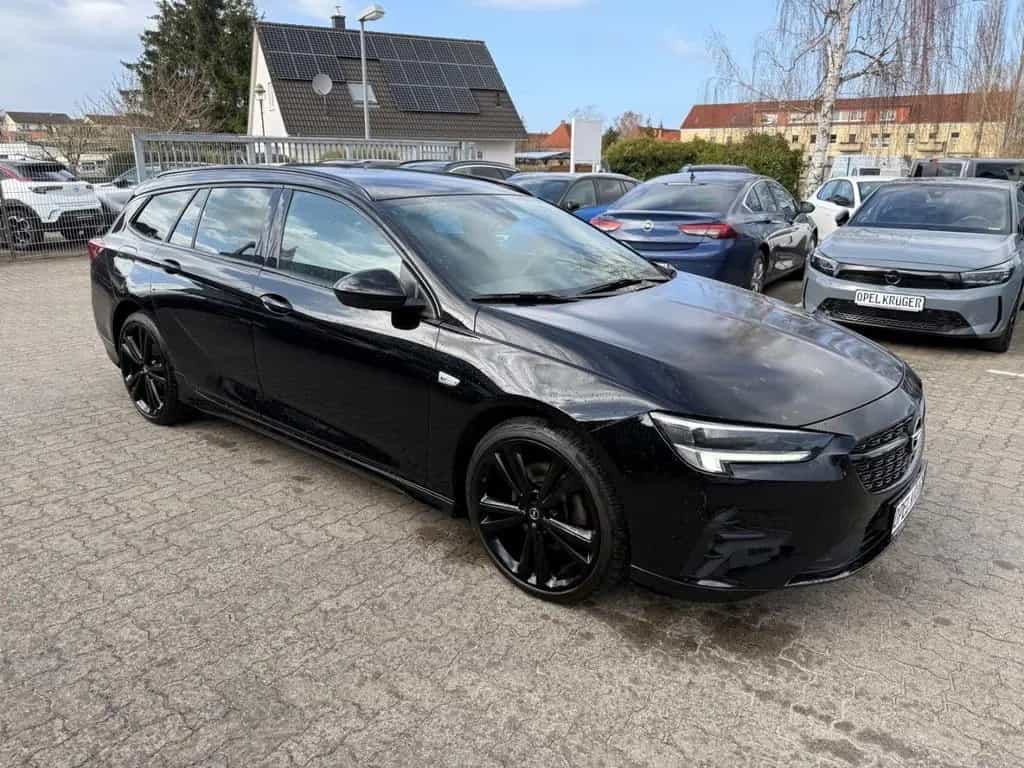 Opel Insignia B Sports Tourer Ultimate mit AHK 02/2022-photo-28