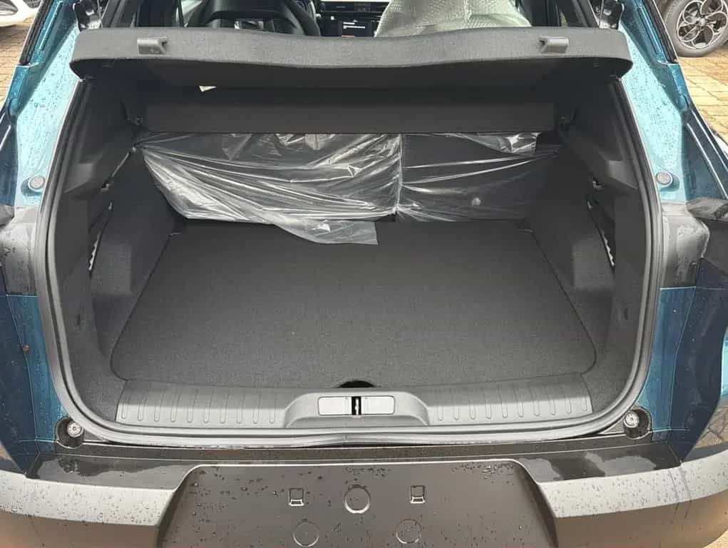 Alfa Romeo Junior Sport-/Technologie-Paket, ab 298 € i.M. 09/2025-photo-5