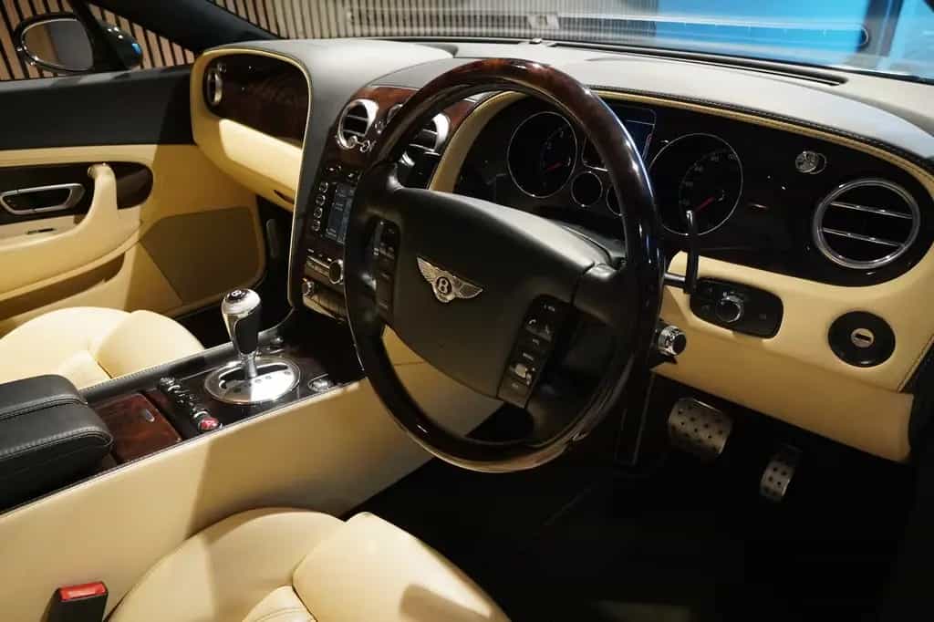 Bentley Continental GT SPEED 6.0 W12*grün/beige*RHD* 03/2008-photo-5