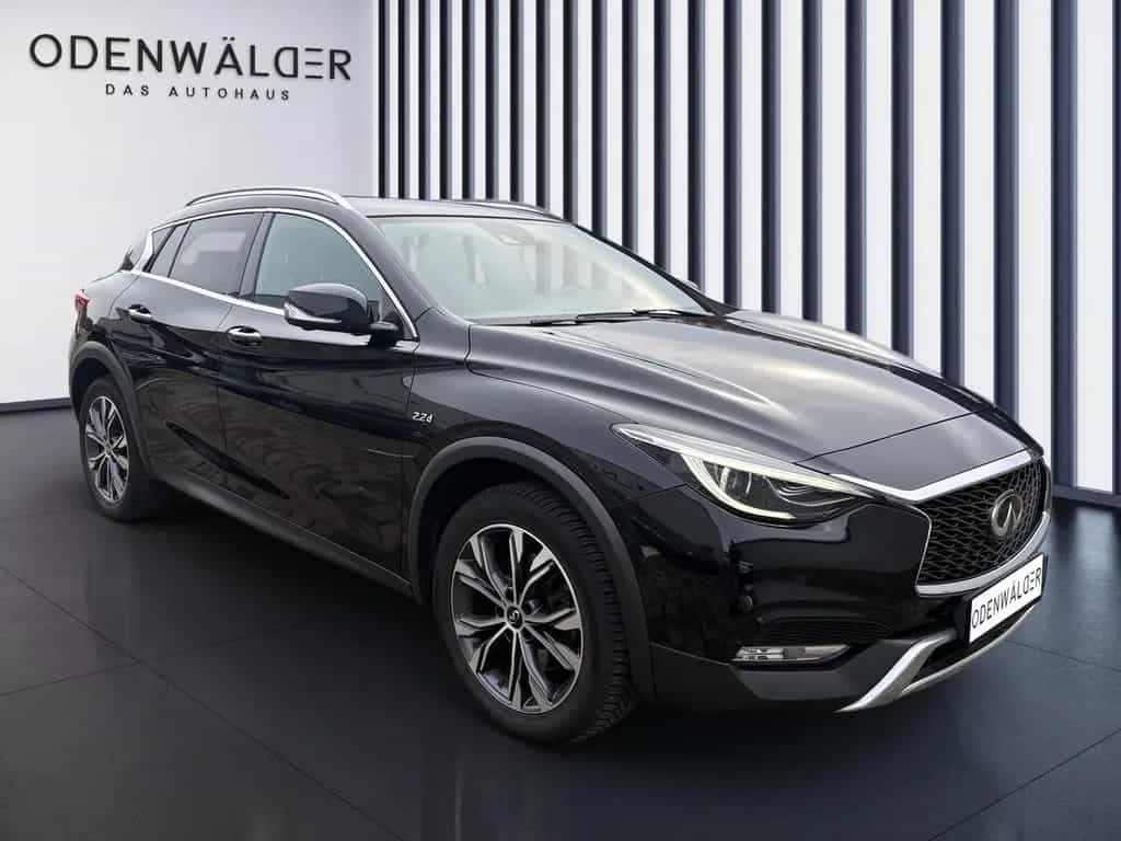 Infiniti QX30 2.2dPremium Allrad LED+Navi+SHZ+2xKlima+Kam 02/2017-photo-15
