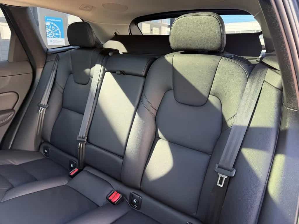 Volvo XC60 B5 D Ultimate Dark AWD*STHZG*PANO*360°*ACC 11/2022-photo-30