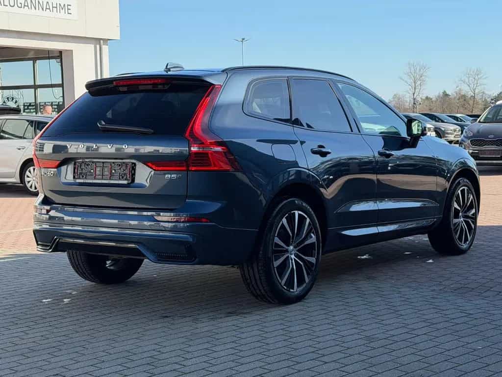 Volvo XC60 B5 D Ultimate Dark AWD*STHZG*PANO*360°*ACC 11/2022-photo-8