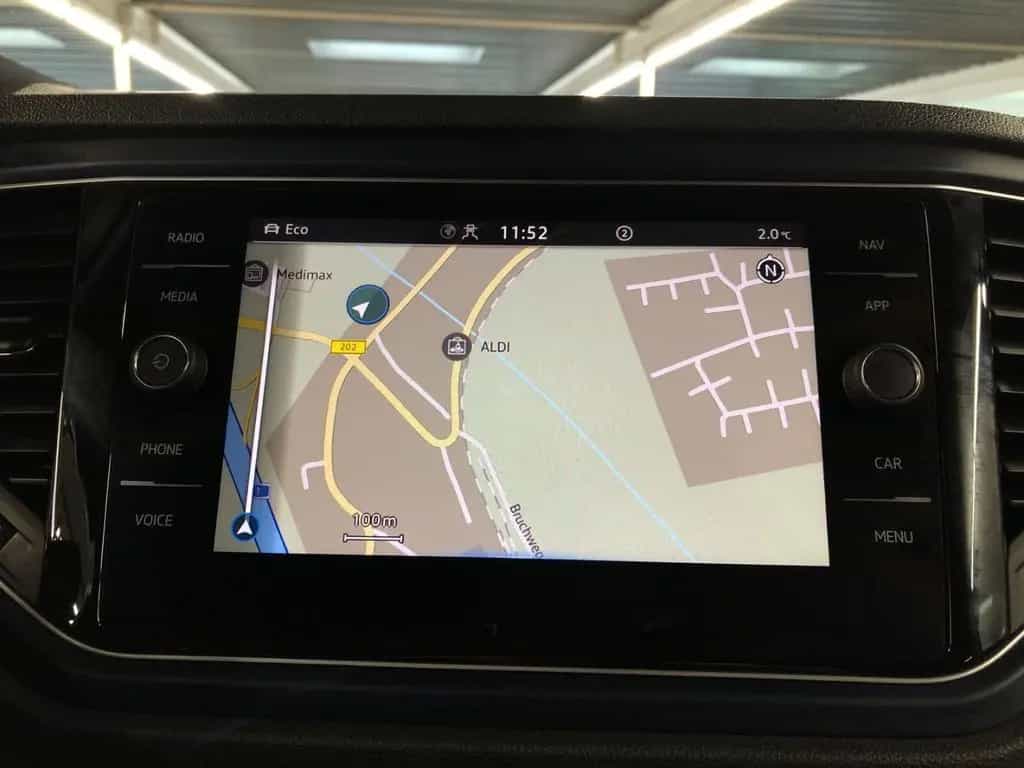 Volkswagen T-Roc United 1.5 TSI DSG Sportpaket AHK El. Pano 02/2021-photo-5