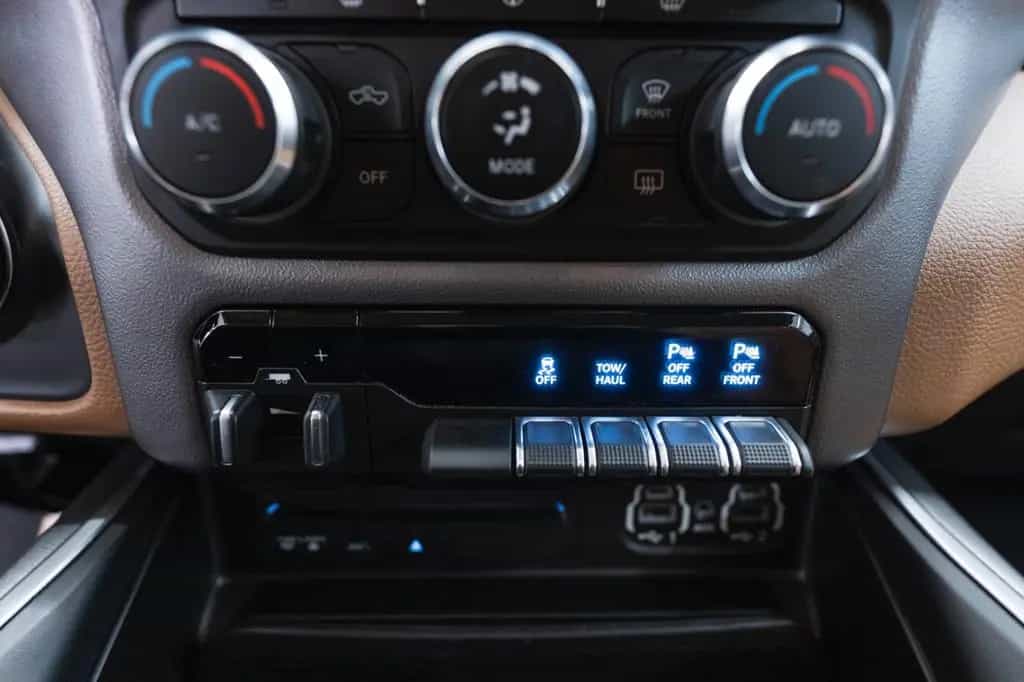 Dodge RAM 1500 BIG HORN LONE STAR LED KAM CARPLAY 07/2019-photo-14