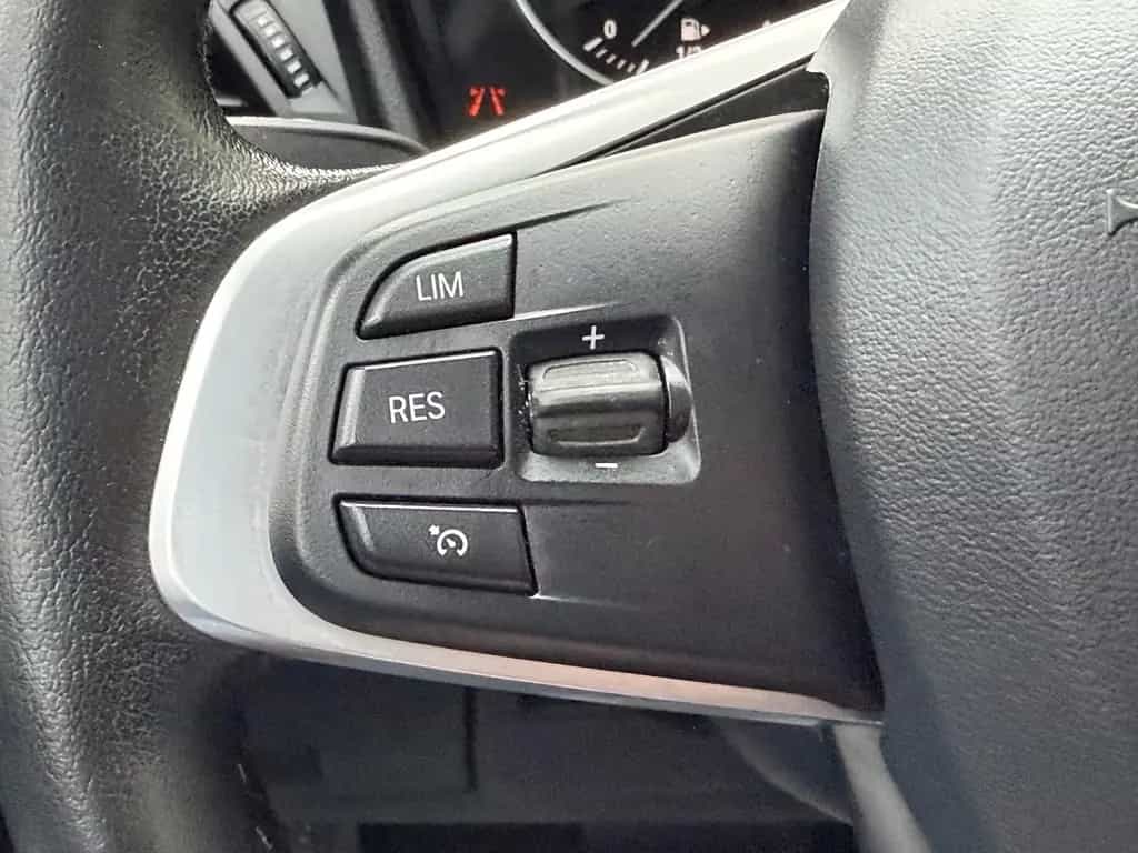 BMW 220 Active Tourer 220 i Advantage Automatik *1.Hand* 06/2016-photo-17