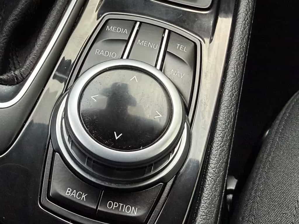 BMW 220 Active Tourer 220 i Advantage Automatik *1.Hand* 06/2016-photo-26