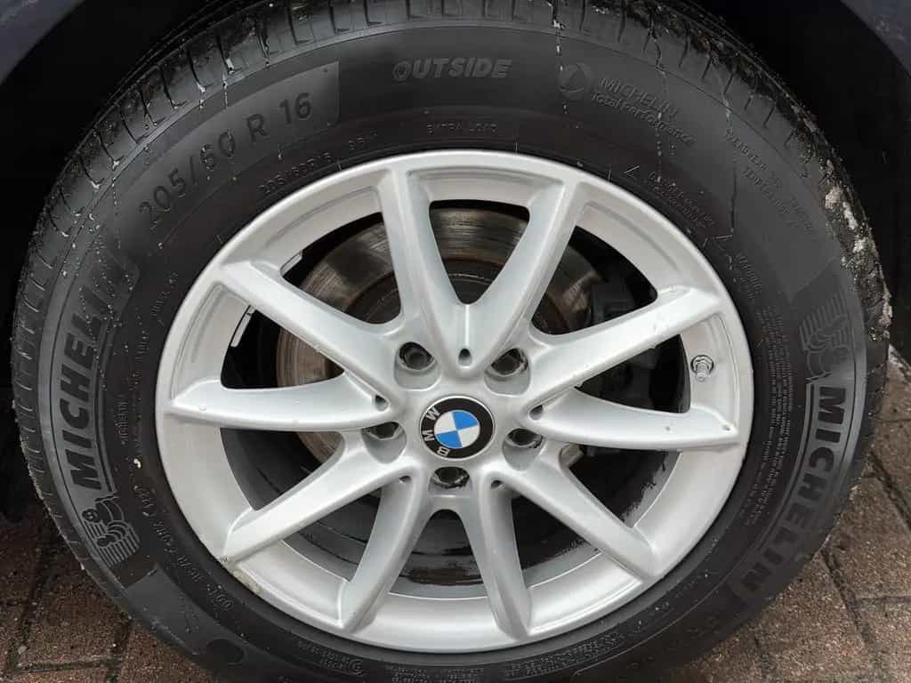 BMW 220 Active Tourer 220 i Advantage Automatik *1.Hand* 06/2016-photo-36