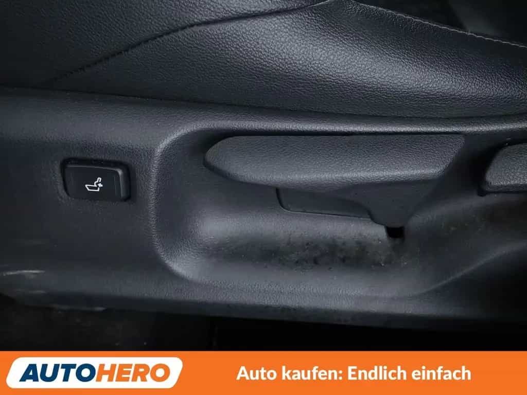 Toyota C-HR 1.2 Turbo Lounge *NAVI*CAM*SHZ*LHZ*ACC* 08/2018-photo-34