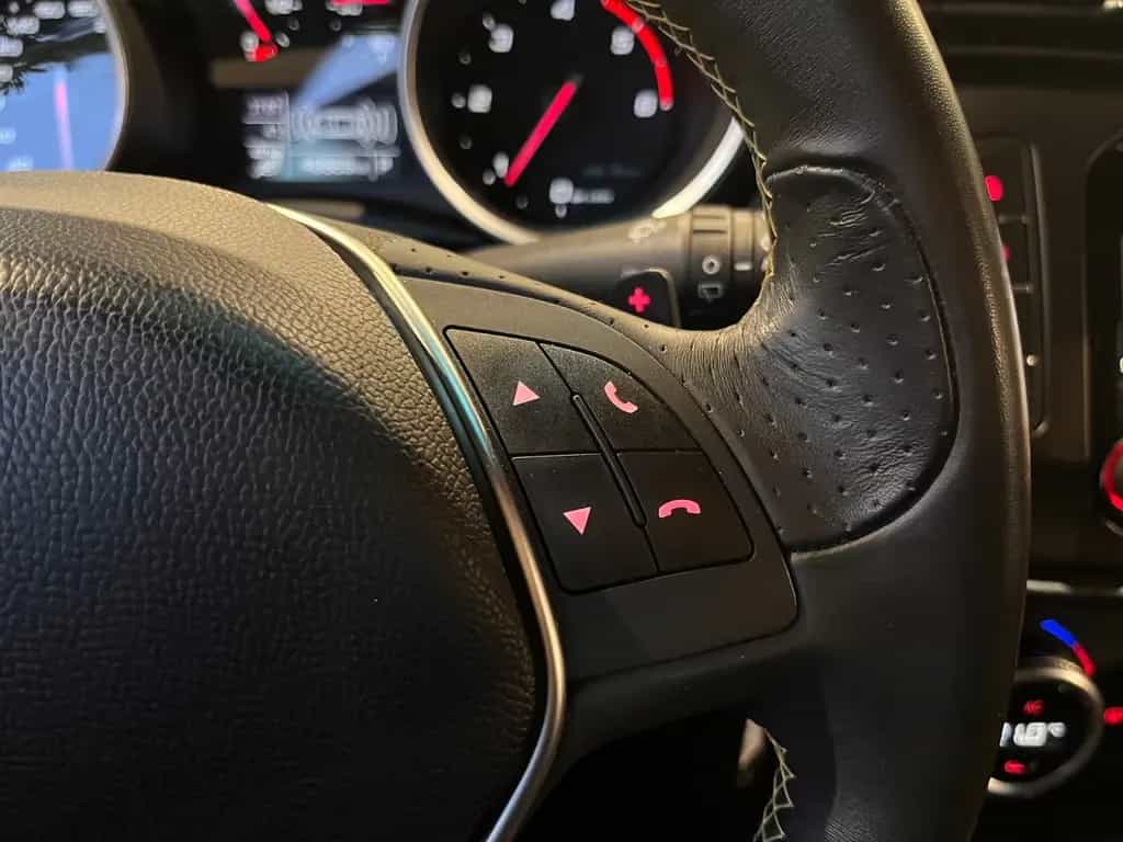 Alfa Romeo Giulietta Speciale Veloce KLIMA XENON NAVI ALU 09/2019-photo-14