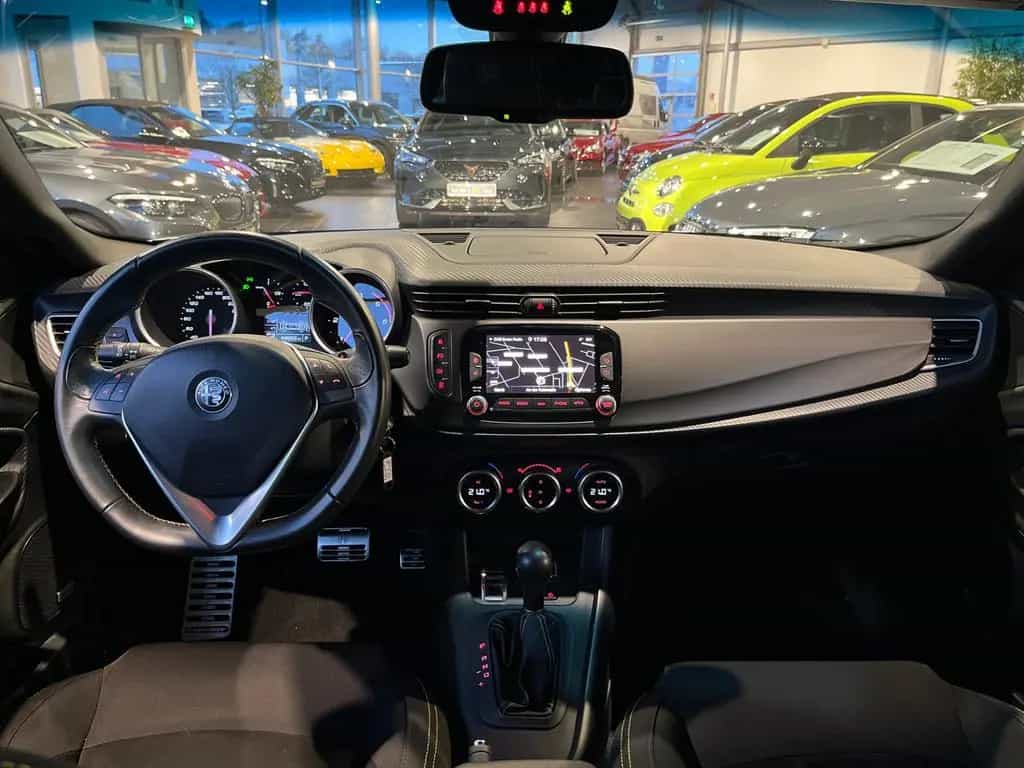Alfa Romeo Giulietta Speciale Veloce KLIMA XENON NAVI ALU 09/2019-photo-20