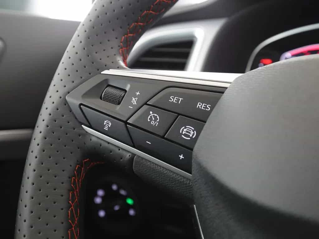 Seat Ateca FR1.5 TSI 150 PS 7 Gang DSG Black Edition null-photo-13