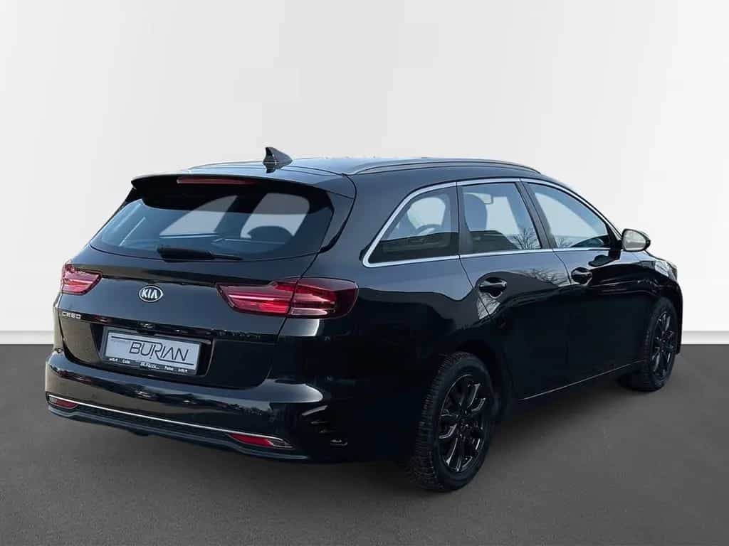 Kia Ceed_sw Sportswagon 1.5T Spirit DCT NAV SHZ LHZ 06/2021-photo-0