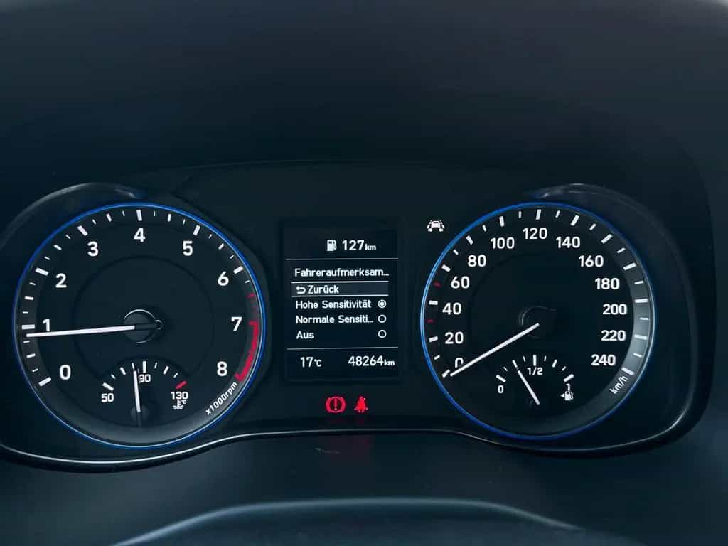 Hyundai KONA Premium 2WD LED°SCHIEBEDACH°HEAD-UP°KAMERA 12/2019-photo-23