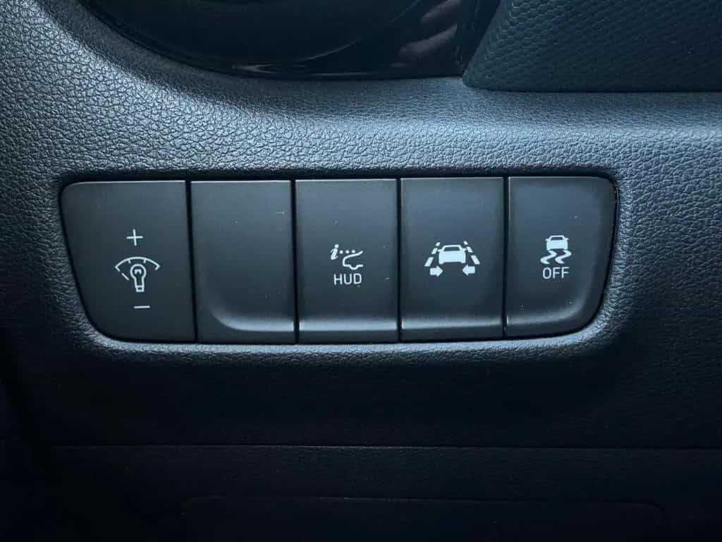 Hyundai KONA Premium 2WD LED°SCHIEBEDACH°HEAD-UP°KAMERA 12/2019-photo-29