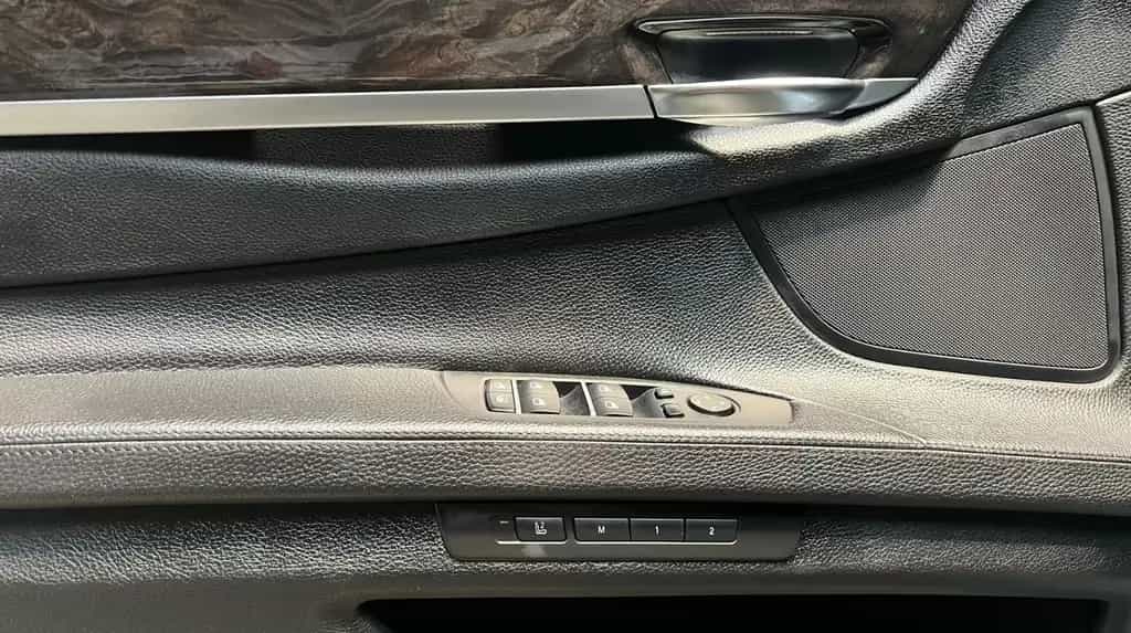 BMW ActiveHybrid 7 Active Hybrid 7 Comfort pak. VollAusstattung 03/2012-photo-14