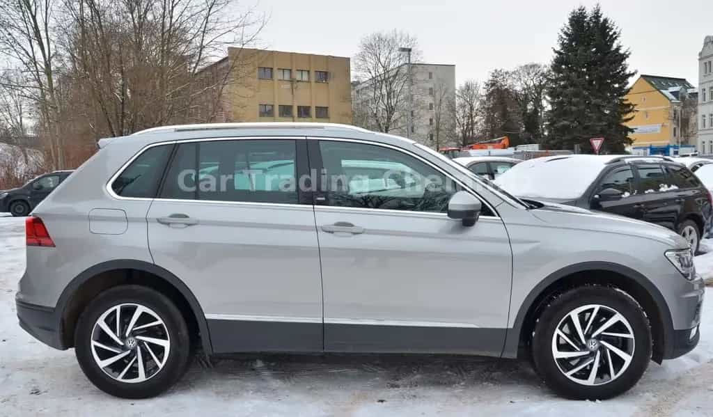Volkswagen Tiguan 2.0 TSI BMT 4Motion Automatik LED Navi 05/2017-photo-3